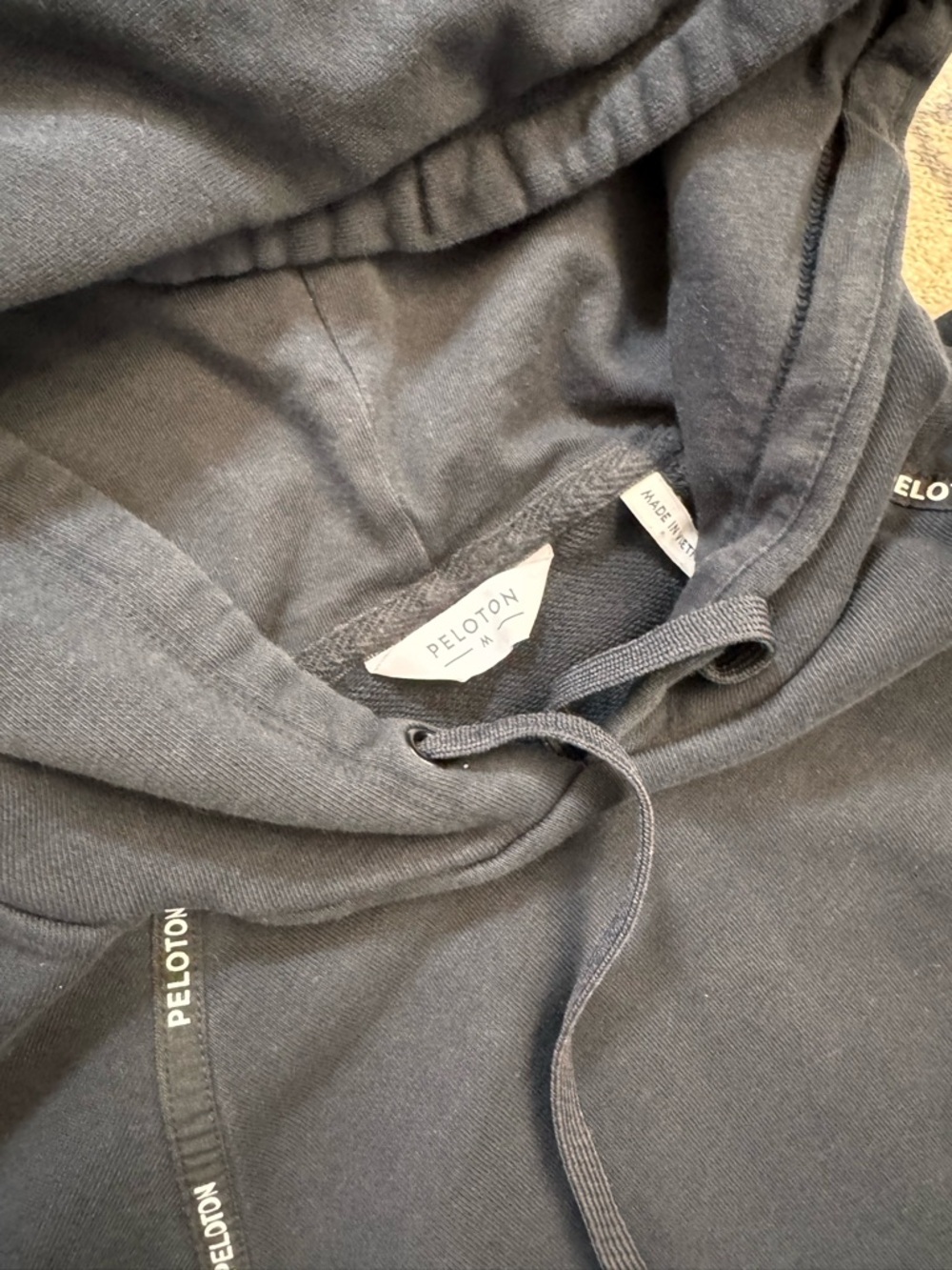 Peloton Black Logo-Trim Pullover Hoodie - Picture 4 of 5